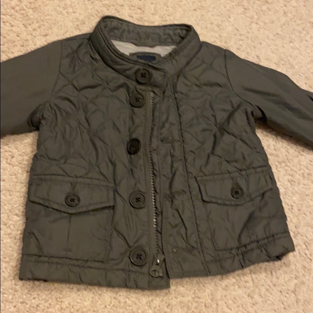 babyGap lightweight puffer jacket (6-12 months)